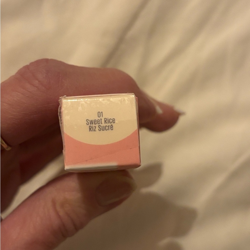 Kaja Cream Concealer in Sweet Rice - Picture 11 of 16